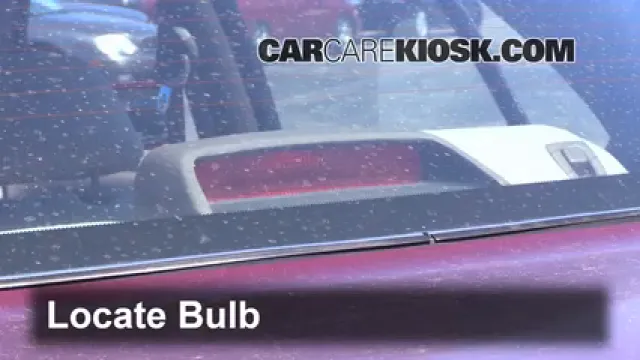 1996 Toyota Camry LE 2.2L 4 Cyl. Sedan (4 Door) Luces Luz de freno central (reemplazar foco)